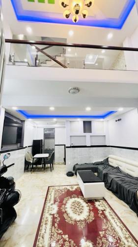 Siêu phẩm lên sóng, ngay P14, Phạm Văn Chiêu, 5 tầng, hẻm xe hơi 5,7 tỷ