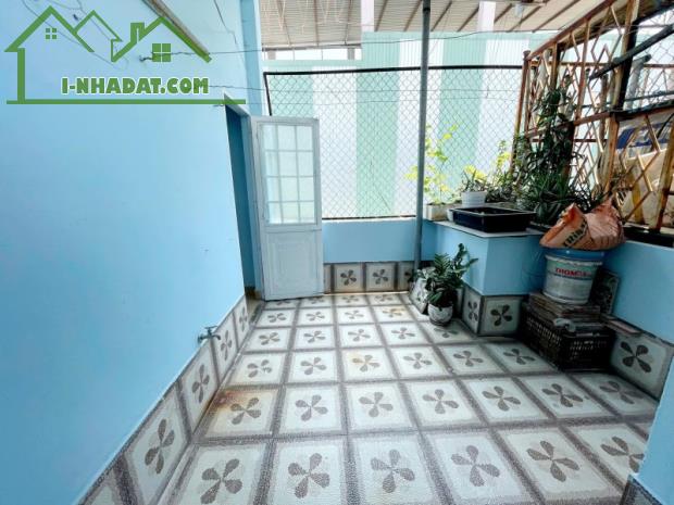 ♪ Nhà Kiệt 3m Cù Chính Lan Ô tô đậu 30m, 33m2, 3 tầng cứng đẹp, 2.59 tỷ - 3