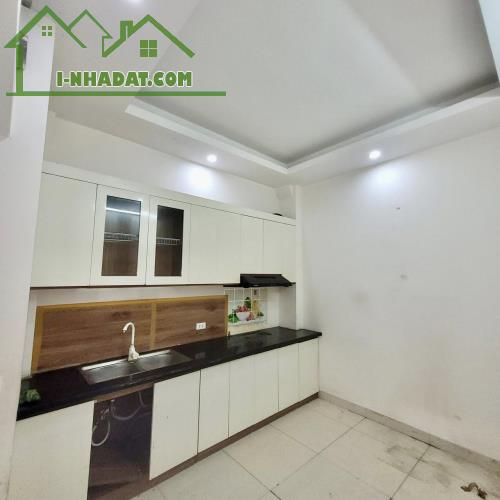 Cần bán nhà tại phố Yên Bình, Yên Nghĩa, Hà Đông 35m 3,75 tỷ