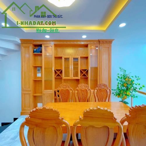 🏡 Bán Gấp Nhà Phố Nguyễn Duy Trinh, Quận 2 _ 118 m2 _ 2 Tầng 4 Pn _ Hướng Nhà Sinh Tài Lộ