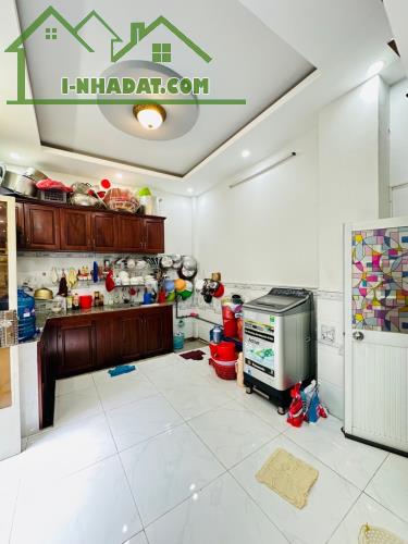 CẦN TIỀN BÁN GẤP NHÀ LƯU HỬU PHƯỚC [P15, Q8], DT: 48M2 (3,1 × 15m) 2T, 3PN CHỈ 2.9 TỶ. - 3