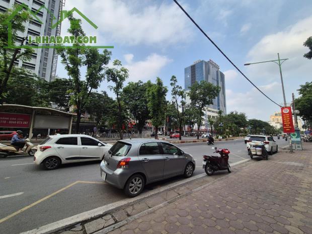 NHÀ LẠC LONG QUÂN: NGÕ OTO TRÁNH, OTO VÀO NHÀ, GẦN TTTM LOTTE