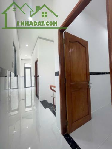Bán nhà 1 trệt 1 lầu mới tinh, P. Quang Vinh, gần chợ Biên Hoà, chỉ 2ty550 - 4
