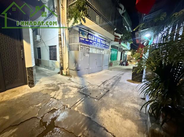 BÁN NHÀ ĐẸP LUNG LINH HẺM XE TẢI NGUYỄN TƯ GIẢN , P12, GÒ VẤP GẦN 30M2 GIÁ NHỈNH HƠN 3 T