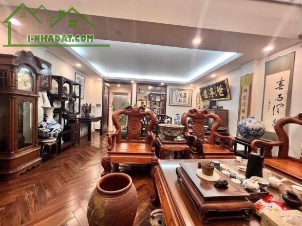 BÁN NHÀ DƯƠNG KHUÊ CẦU GIẤY, PHÂN LÔ, ÔTÔ TRÁNH, VỈA HÈ KINH DOANH, 75M² HƠN 28 TỶ