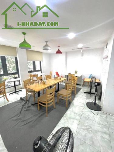 CHDV:LƯƠNG THẾ VINH -THANH XUÂN. +DT: 71M2 X 9T X 5.2M.M - 3
