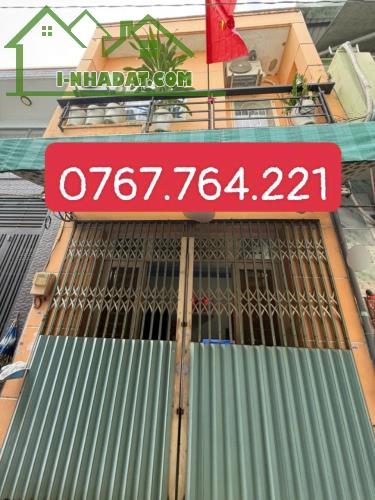 TỈNH LỘ 10 SÁT TÊN LỬA BÌNH TÂN --42M2--2 TẦNG --GIÁ:3.68 TỶ (TL)
