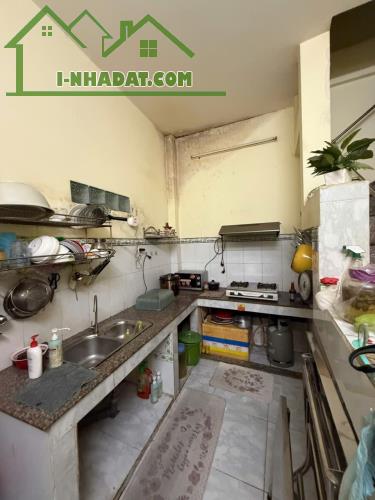 TỈNH LỘ 10 SÁT TÊN LỬA BÌNH TÂN --42M2--2 TẦNG --GIÁ:3.68 TỶ (TL) - 3