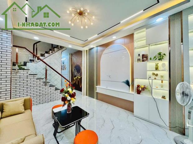 Chú Nam cần bán nhà gần Chùa Vạn Thiện 3,36 tỷ. Trần Phú, phường 4, Quận 5 - 2