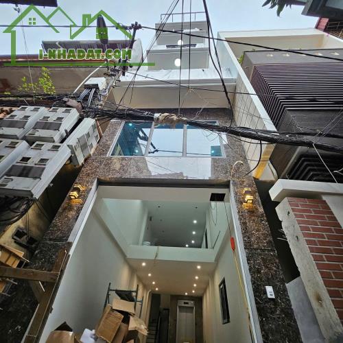 Bán nhà Vũ Xuân Thiều - Sài Đồng - Ngõ Thông - Full nội thất. 45m x 6T. Lh 0965858116