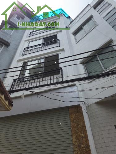 CHÍNH CHỦ BÁN NHÀ PHỐ VĨNH TUY-HAI BÀ TRƯNG. DT30M, 5T, MT4.0M. GIÁ 6.8 TỶ