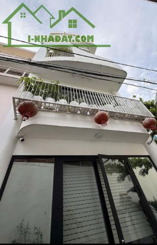 NHÀ ĐẸP XUÂN ĐỈNH - 61M2 - 6 TẦNG - LÔ GÓC 2 THOÁNG-THANG MÁY- Ô TÔ VÀO NHÀ