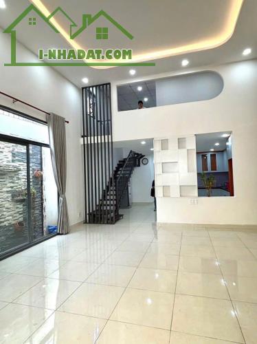 Nhà đường Tú Sương Ngay Coop Mart Ngã tư Thủ Đức, P.Hiệp Phú, dt 122m2 giá 6,2 tỷ - 1