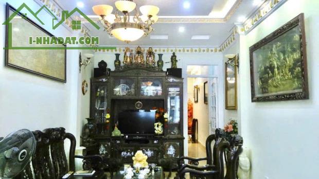 LÊ DUẨN - LÔ GÓC 3 THOÁNG - Ô TÔ TRÁNH - VỈA HÈ - GẦN HỒ - 60M² NHỈNH 21 TỈ - 5