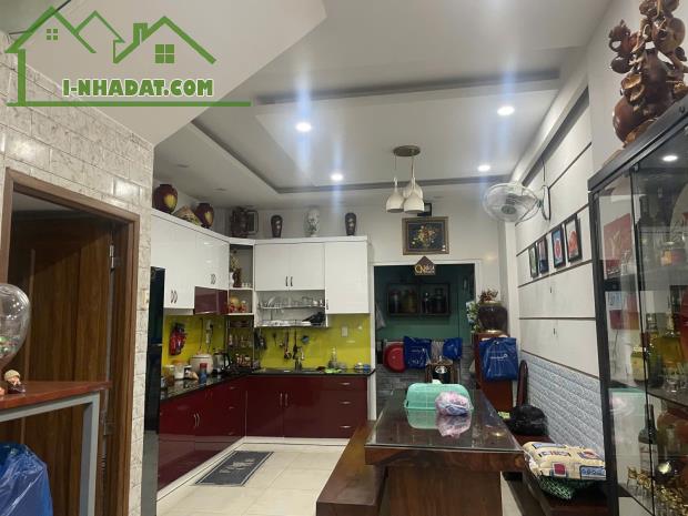 HÀNG XÓM VẠN PHÚC CITY – 4 TẦNG HOÀN CÔNG  – HẺM XE TẢI – GIÁ CHỈ 8.5 TỶ - 2