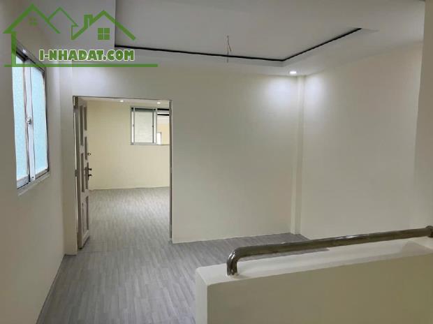 HIẾM, MẶT TIỀN KINH DOANH ĐƯỜNG RẠCH CÁT, P15Q8 DT 60M2, 2 TẦNG CHỈ 4.9 TỶ. - 2