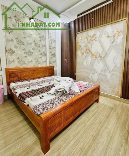 BÁN NHÀ - GẦN NGÃ TƯ SỞ TT THANH TRÌ - 3