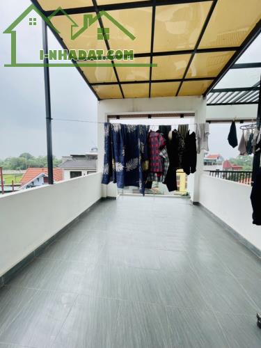 Bán 🏠 Thạch Bàn Long Biên 46 m2 , 5 tầng ( có TM ) . Bán 10,5 tỉ - 4