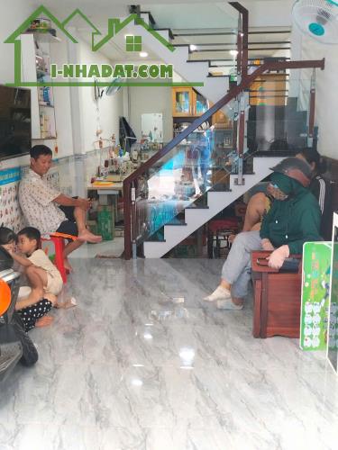 Nhà đẹp 1 lầu sổ hồng riêng đường 5m tân chánh hiệp 03-07 - 2