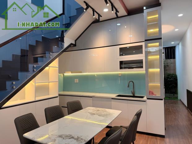 BÁN NHÀ RIÊNG HXH 4M - 93M2 - 3PN -  6,7 TỶ - NGUYỄN THỊ KIỂU - QUẬN 12 - 2
