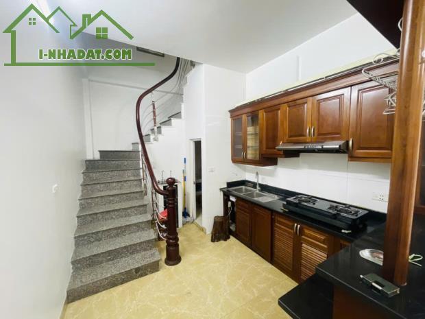 Việt Hưng – Lệ mật – Long Biên . Ô tô đỗ cửa chỉ  6.3 tỷ - 1