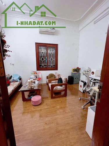 NGUYỄN PHÚC LAI - PHÂN LÔ VIP - 2 MẶT NGÕ - 2 THOÁNG - Ô TÔ - GẦN PHỐ - 50M² NHỈNH 17 TỈ - 1