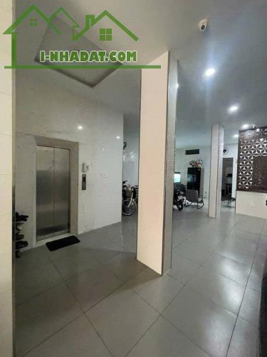 Bán Nhà MTKD Ngay Âu Cơ, Tân Phú, 181m2, Ngang 8m, 5 Tầng Thang Máy, Nhỉnh 46 Tỷ TL. - 1