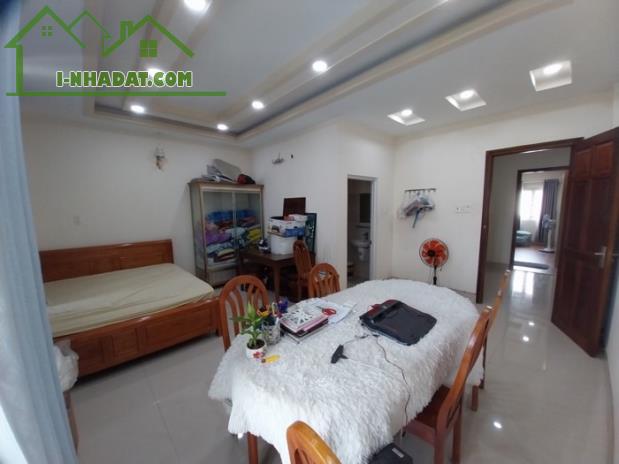 NHÀ PHỐ NGUYỄN VĂN KHỐI – GÒ VẤP – HẺM XE HƠI – 3 TẦNG – CHỈ 7.99 TỶ – GẦN CÔNG AN QUẬN - 3
