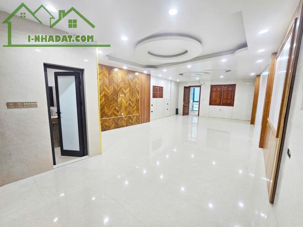 ĐỈNH CHÓP NHÀ THÁI HÀ 7 TẦNG THANG MÁY, RA MP 15M, OTO TRÁNH, GARA OTO 7C| DỰ BAY NHANH - 1