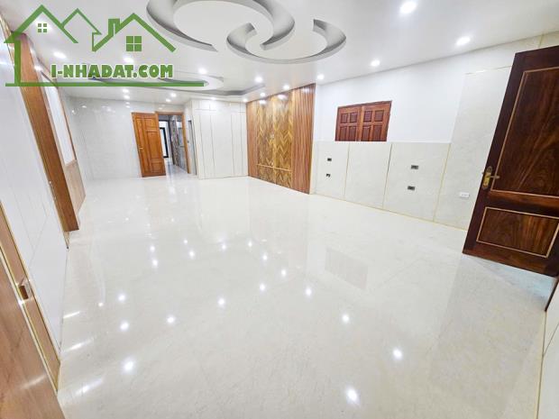 ĐỈNH CHÓP NHÀ THÁI HÀ 7 TẦNG THANG MÁY, RA MP 15M, OTO TRÁNH, GARA OTO 7C| DỰ BAY NHANH - 2