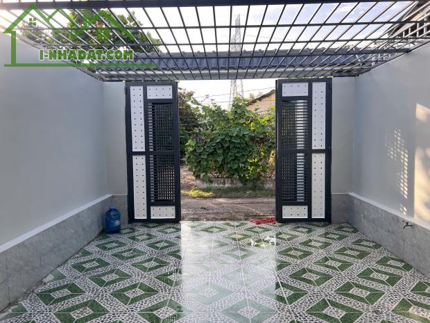 Bán nhà đã hoàn công 5x42m xã Đức Hòa Thượng, Đức Hòa, Long An giá chỉ 1.7 tỷ đường xe hơi - 2