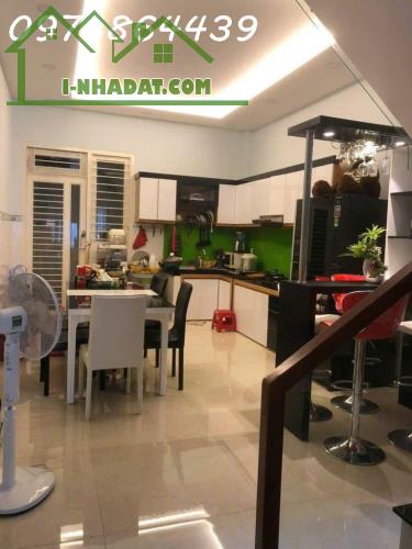 BÁN NHÀ PHỐ 3 TẦNG QUẬN 12 - HẺM TẢI THÔNG TÂN THỚI HIỆP 21 - NGANG 4 X 15  - NGAY NHÀ - 1