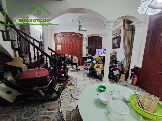 Bán Nhà P/Lô 2 Ô Tô Tránh Quận Ba Đình Lô Góc 40m5T MT5m 2 THOÁNG 16 Tỷ Kim Mã Thượng. - 3