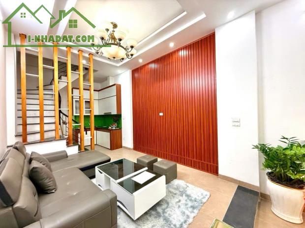 Bán gấp nhà  đẹp ngõ thông gần phố -35mx4T Bùi Xương trạch- ở cho thuê 6.65 tỷ  0962159705 - 1