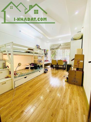 Cực hiếm. Bán nhà Vũ Tông Phan, Thanh Xuân. 35m2 x 5 Tầng. NGÕ THÔNG. Ô TÔ. Hơn 9 Tỷ. - 3