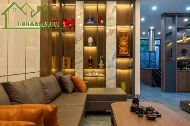 NHÀ MẶT PHỐ NGHI TÀM – 60M² – MẶT TIỀN 5.2M – GIÁ CỰC TỐT CHỈ 21.5 TỶ! - 1