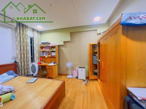 BÁN NHÀ THÁI HÀ - ĐỐNG ĐA- 63M2- 5T- 2 MẶT TIỀN- Ô TÔ TRÁNH - K.DOANH ĐỈNH - CHỈ 20.5 TỶ - 4