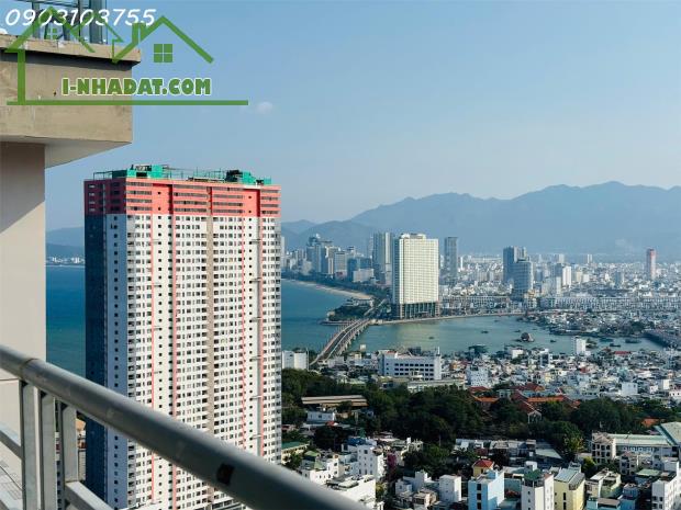 (4032 2A) Cần chuyển nhượng gấp căn Penthouse xịn xò - 2