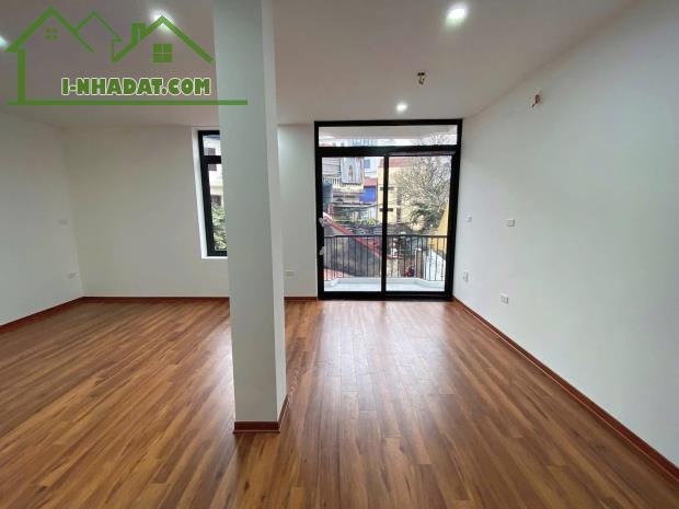 NHÀ MỚI ĐẸP TRÍCH SÀI TÂY HỒ 90M2 - SÁT HỒ - YÊN TĨNH CHỈ 13 TỶ