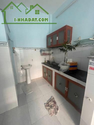 Bán nhà Lạc Long Quân, gần Âu Cơ, Tân Bình, 32m² - 4x8 - 2 tầng, chỉ hơn 3 tỷb - 3