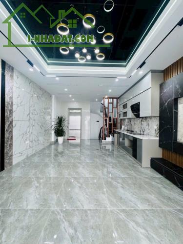 Bán nhà 918 Phúc Đồng,Long Biên 7 tầng,50,mt4.5 oto tránh nhỉnh 16 tỷ - 3