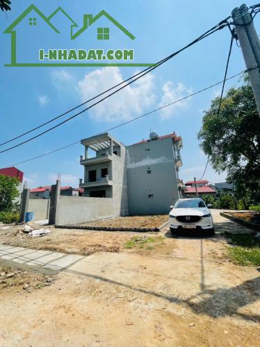 Bá đất Phụng Thượng,diện tích 107m2,mặt tiền 8m,phân lô ô tô vỉa hè,góc 2 thoáng - 1