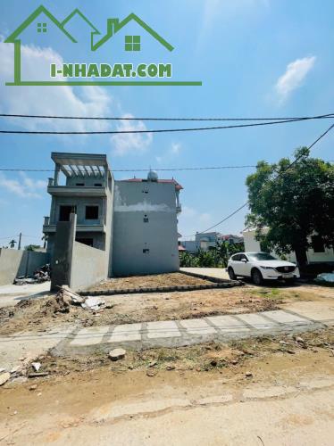 Bá đất Phụng Thượng,diện tích 107m2,mặt tiền 8m,phân lô ô tô vỉa hè,góc 2 thoáng - 2