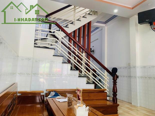 Nhà 2,5 tầng TĐC Hà Quang 2 - 56m2, Sổ Hồng - Giá 5,5 Tỷ - 3