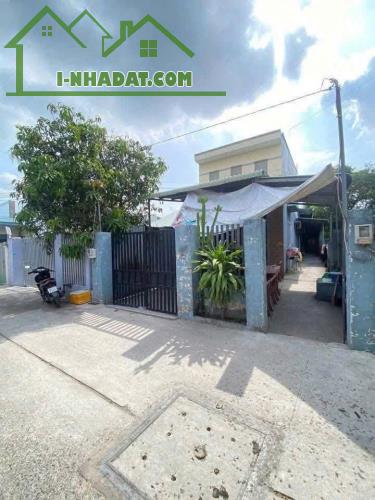 BÁN NHÀ MẶT TIỀN - ĐƯỜNG BÊ TÔNG 5M - THỊ TRẤN HÓC MÔN - GIÁ CHỈ 4,9 TỶ (THƯƠNG LƯỢNG) - 1