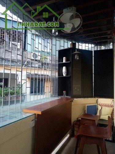 NHÀ ĐẸP Ở NGAY - Ô TÔ ĐỖ CỬA - TIỆN ÍCH BẠT NGÀN - CHỢ, SIÊU THỊ, TRƯỜNG HỌC KO THIẾU GÌ.
