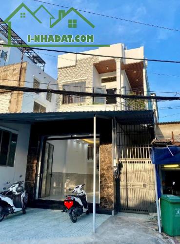 Nhà mặt tiền 3 tầng Gần EMART Phan Huy Ích p12 Gò Vấp
