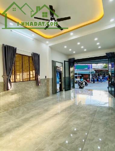 Nhà mặt tiền 3 tầng Gần EMART Phan Huy Ích p12 Gò Vấp - 1