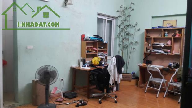 Binhbds cho thuê nhà Đông Tác 50m2 x 4 tầng 7 phòng 13tr/tháng