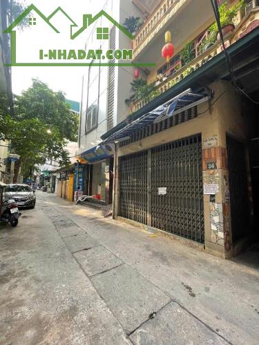NHÀ HOA BẰNG, CẦU GIẤY, GẦN PHỐ, LÔ GÓC, Ô TÔ, KINH DOANH, CHỈ 15 TỶ